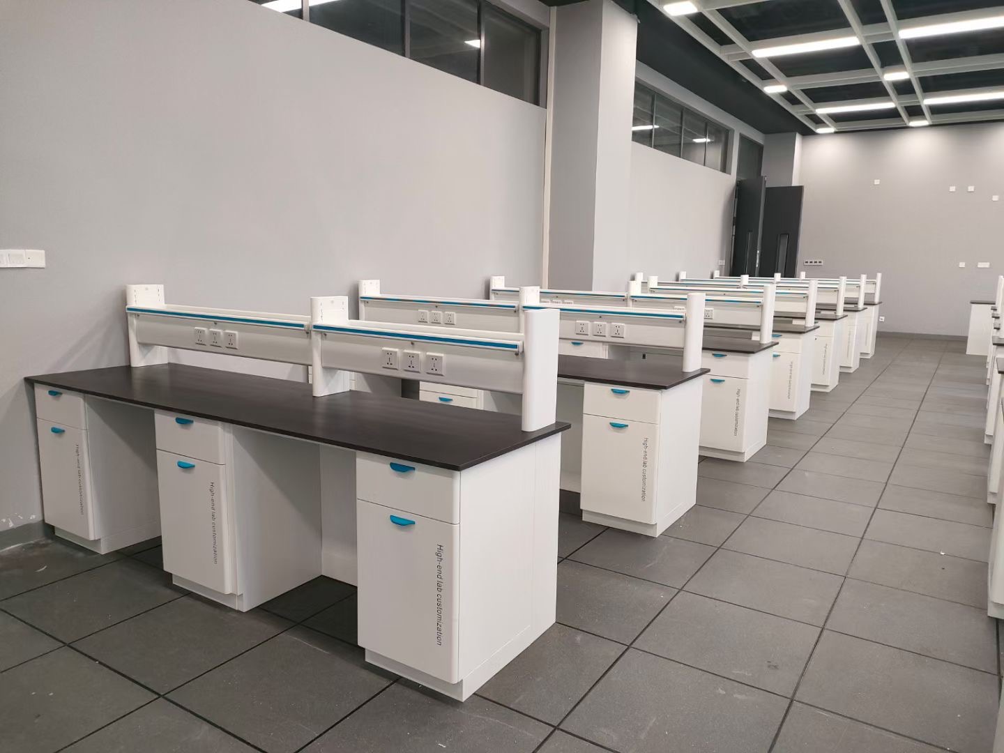 1710747429.jpg 深圳技術(shù)大學 (3).jpg