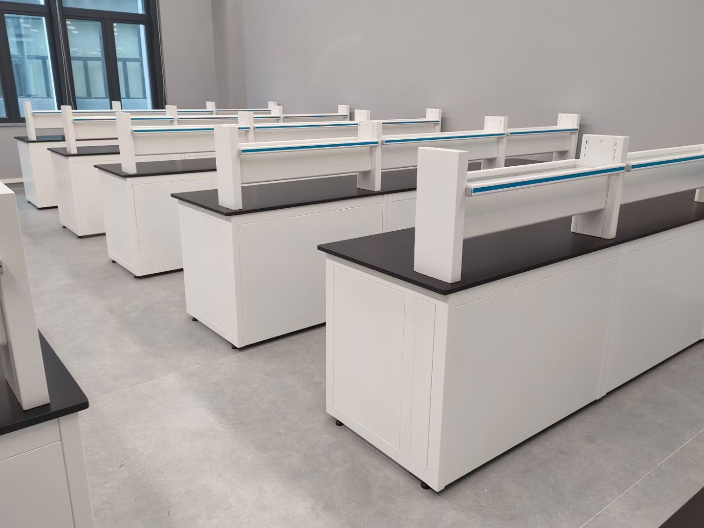 1710747680.jpg 深圳技術(shù)大學 (2).jpg